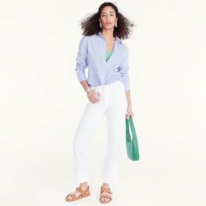 9" mid-rise demi-boot crop jean in white
Item J1752